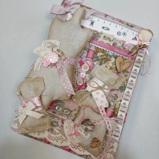 Kit Costura com Magia e Amor - Capa de Agenda Costura
