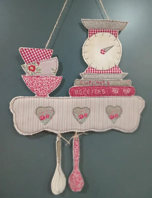 Kit Costura com Magia e Amor - Placa Cozinha 1