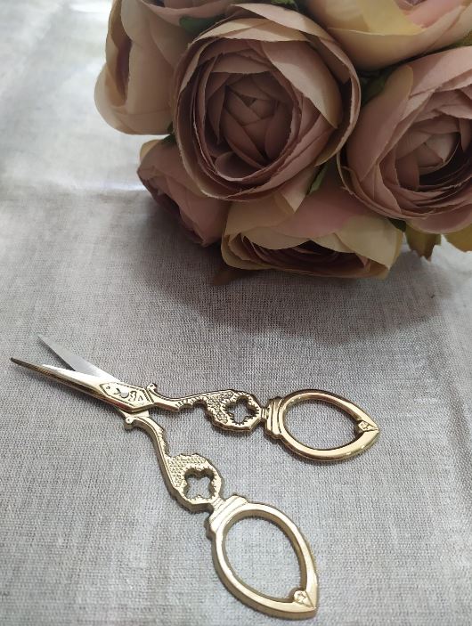 vintage embroidery scissors