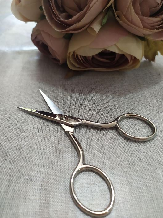 embroidery scissors